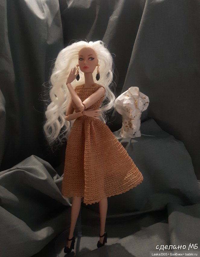 Золотое платье номер 2 — Одежда и обувь для кукол своими руками: фото (фото 6)