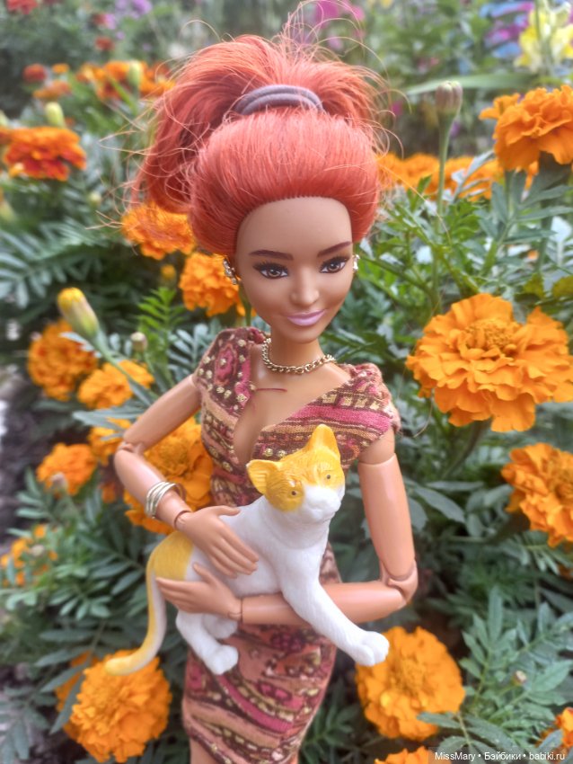 Челлендж-фотомарафон "21 день лета". День 2. Злата и рыжие цветы