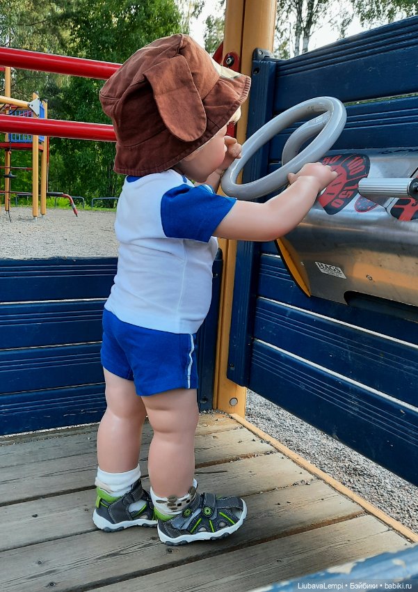 Летом весело гулять — Куклы Monika Levenig и Monika Peter (фото 3)