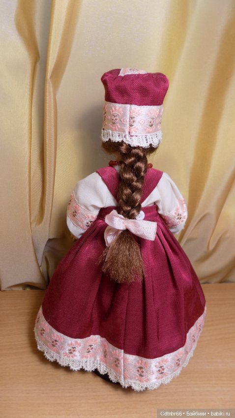 Три сестрицы.Две антикварные головки превращаются в очаровательных кукол. +Бонус: бигуди для завивки маленьких паричков (фото 10)