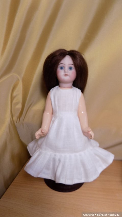 Три сестрицы.Две антикварные головки превращаются в очаровательных кукол. +Бонус: бигуди для завивки маленьких паричков (фото 8)