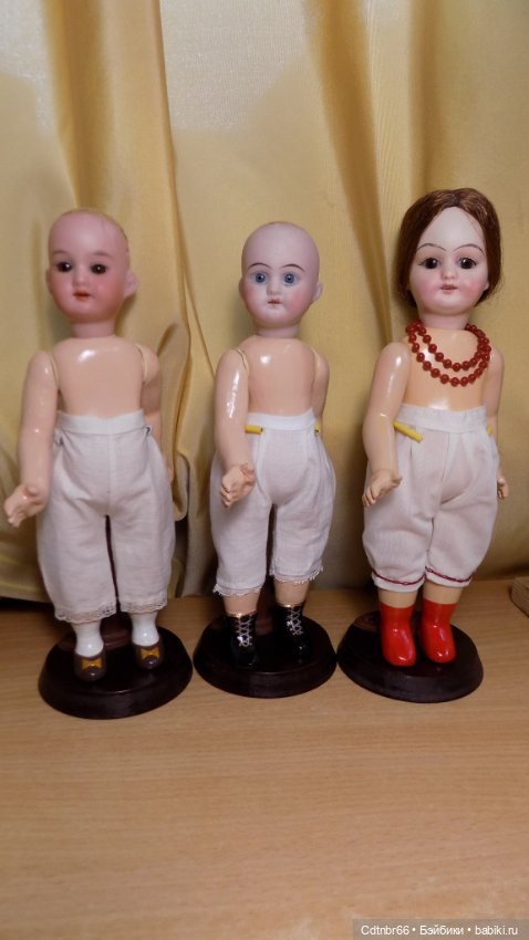 Три сестрицы.Две антикварные головки превращаются в очаровательных кукол. +Бонус: бигуди для завивки маленьких паричков (фото 5)