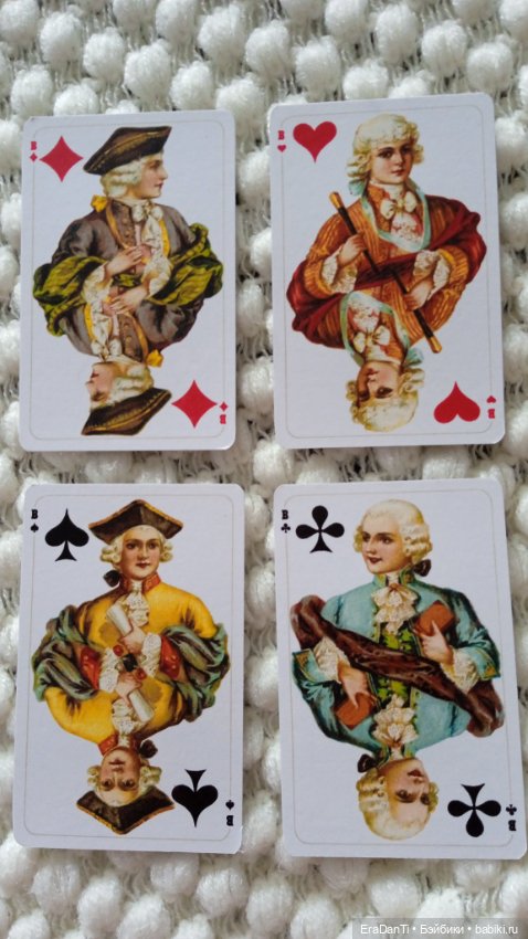 Реплика карт из детства — Бумажные куклы с одеждой для вырезания: шаблоны (фото 2)