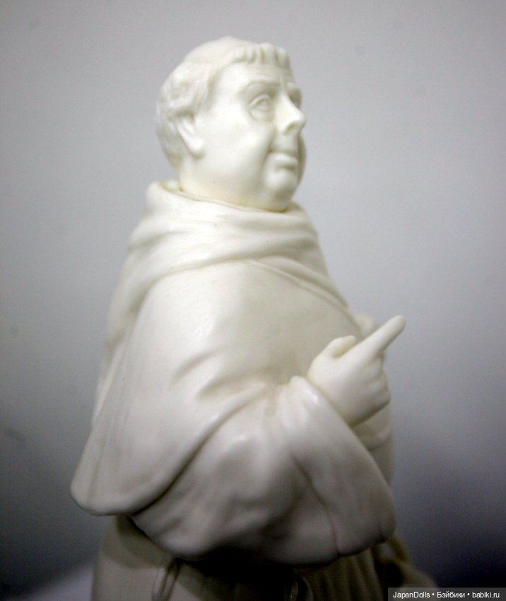 «Владимир Долинский в роли монаха Горанфло» на выставке "Куклы с характером. Четвертая высота" (фото 5)