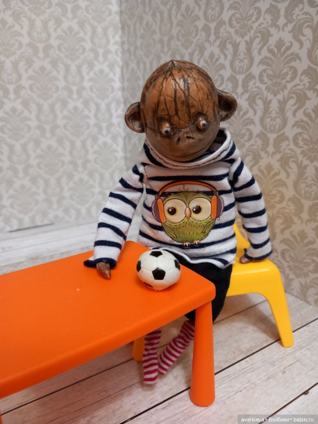 Шурик Орешкин — Авторские игрушки из разных материалов: синельная проволока