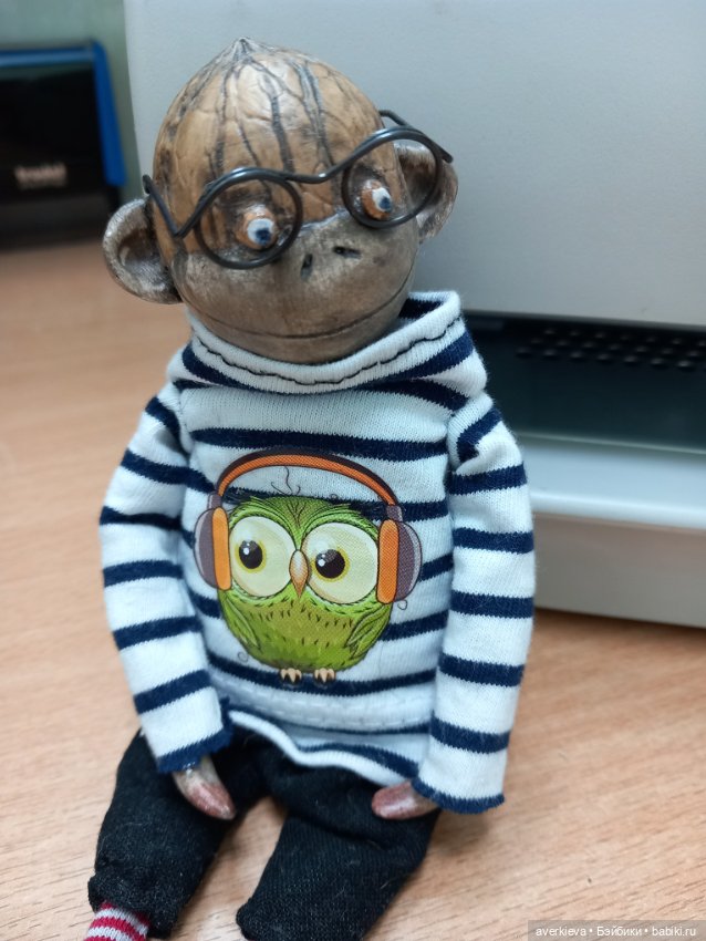 Шурик Орешкин — Авторские игрушки из разных материалов: синельная проволока (фото 5)