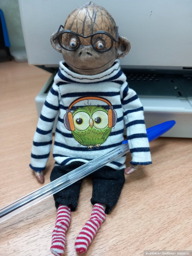 Шурик Орешкин — Авторские игрушки из разных материалов: синельная проволока (фото 6)