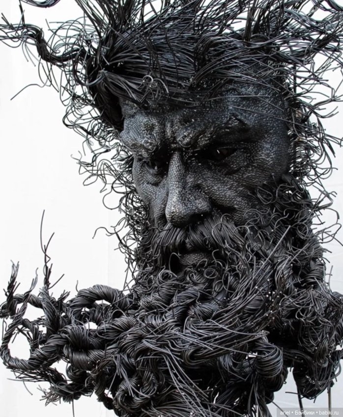 Работы скульптура Дариуса Хулеа