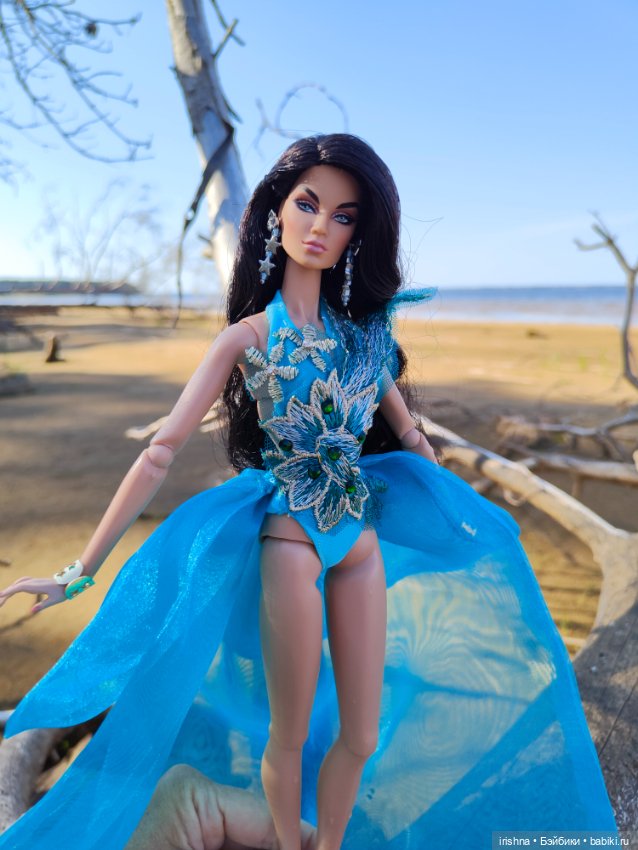 Сирена. Красивые фото у воды