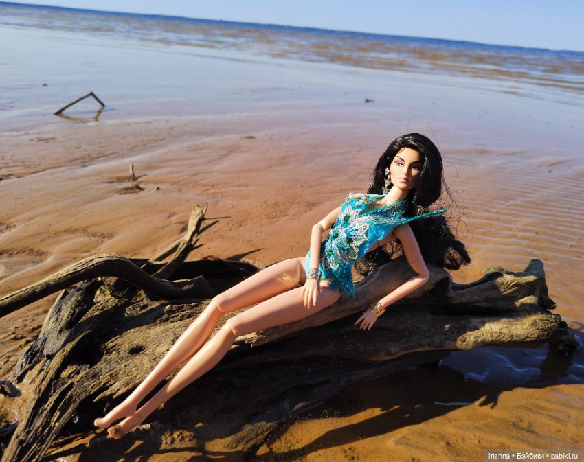 Сирена. Красивые фото у воды (фото 7)