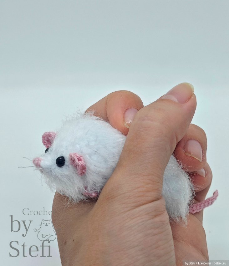 Не удержалась и связала Бусинку