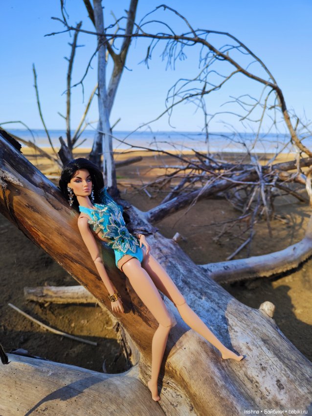 Сирена. Красивые фото у воды (фото 2)