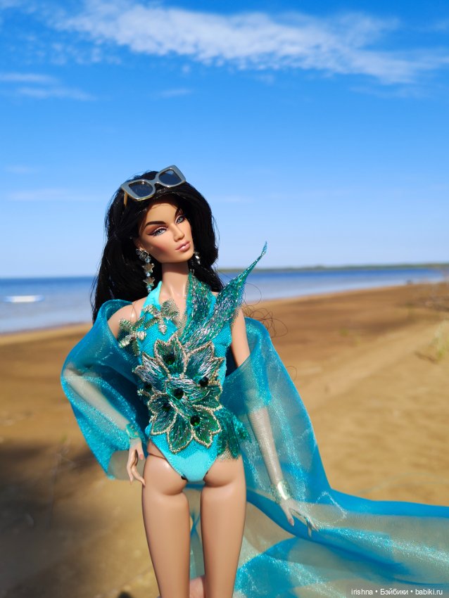 Сирена. Красивые фото у воды