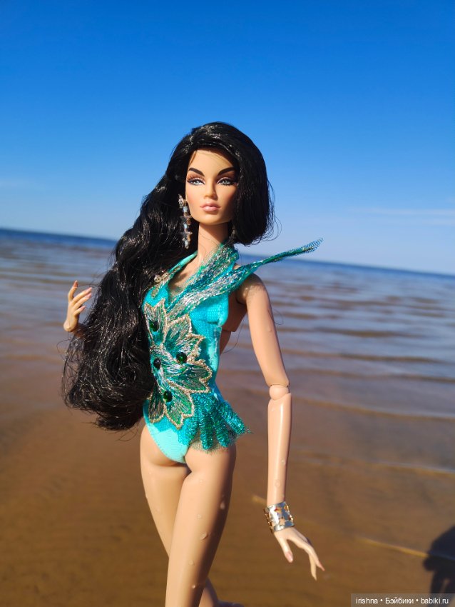 Сирена. Красивые фото у воды