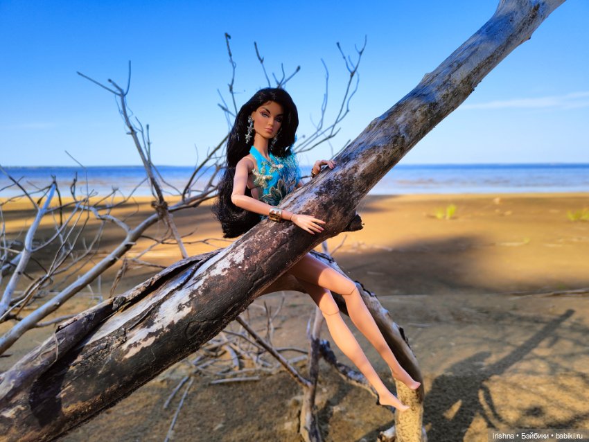 Сирена. Красивые фото у воды