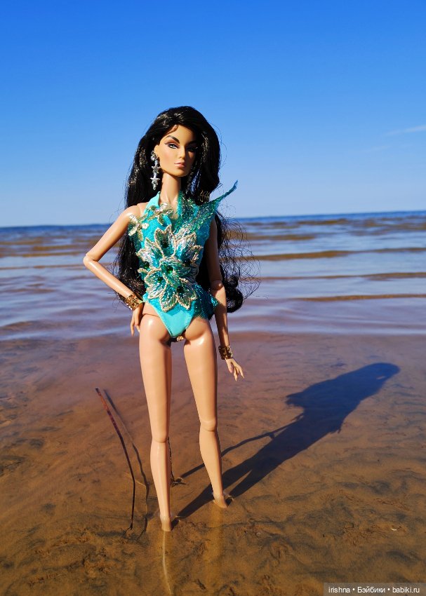 Сирена. Красивые фото у воды