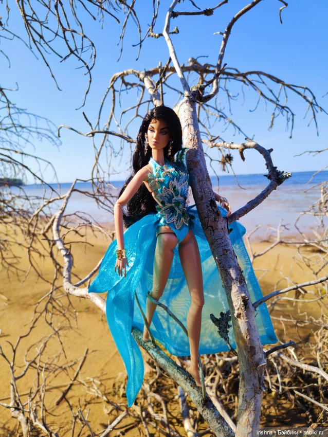 Сирена. Красивые фото у воды