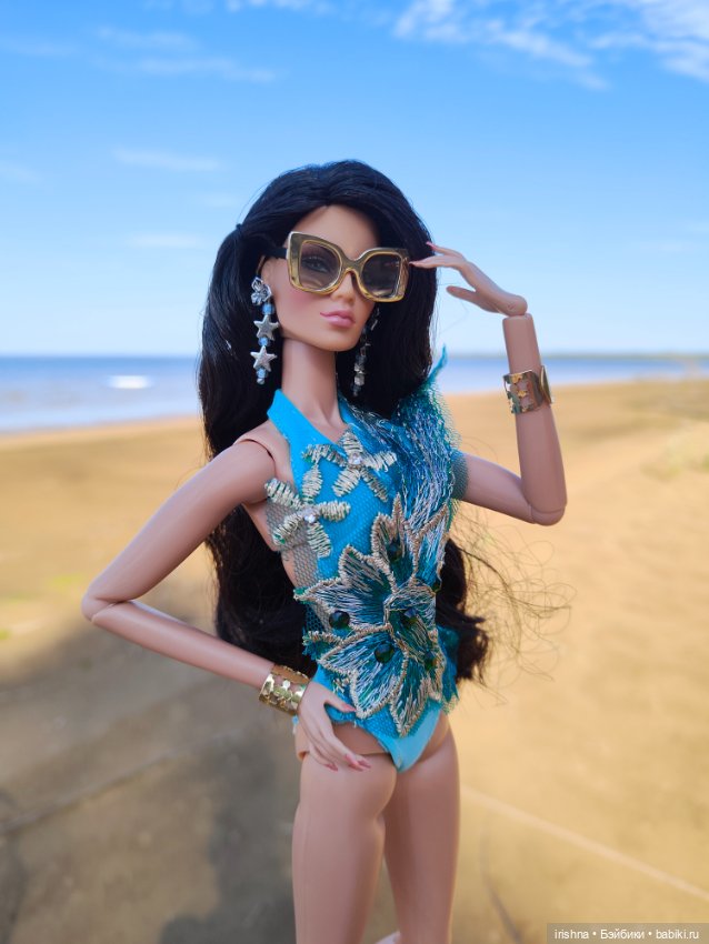 Сирена. Красивые фото у воды