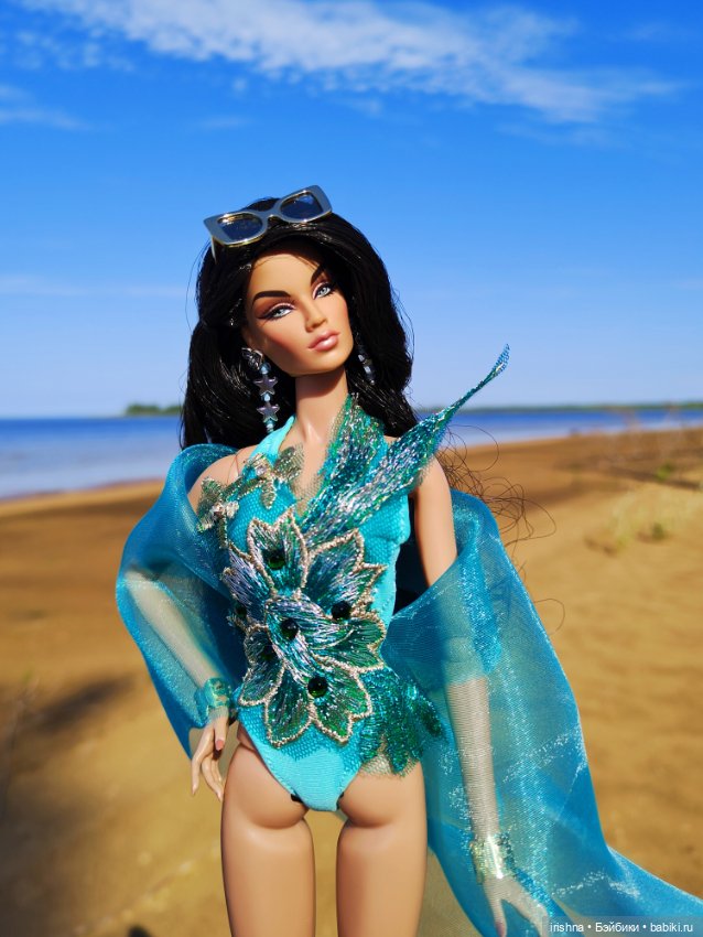 Сирена. Красивые фото у воды (фото 6)