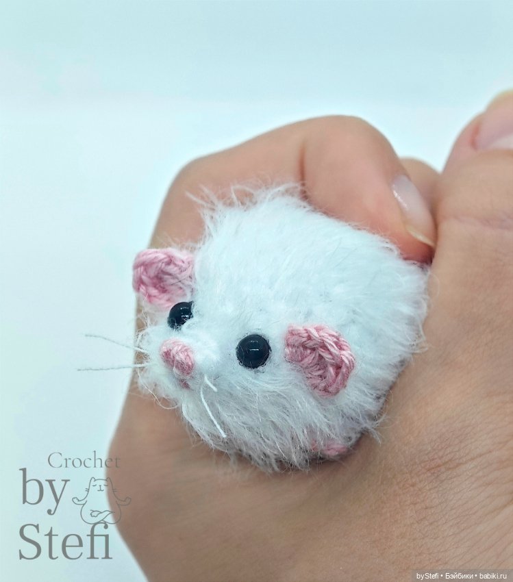 Не удержалась и связала Бусинку