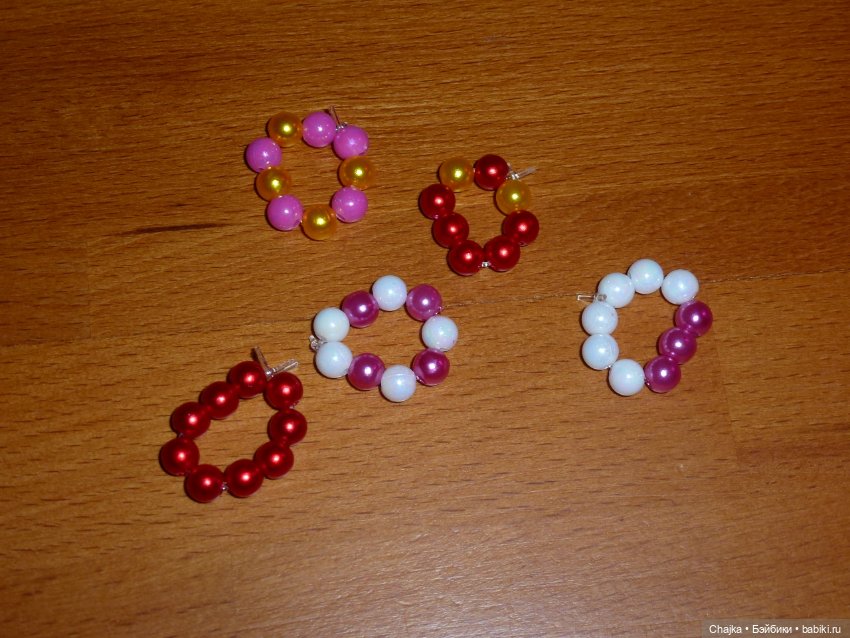 Браслеты на резинке из 9-ти бусин для кукол Kiss Me - гдр (кисс ми 19 см) (фото 4)