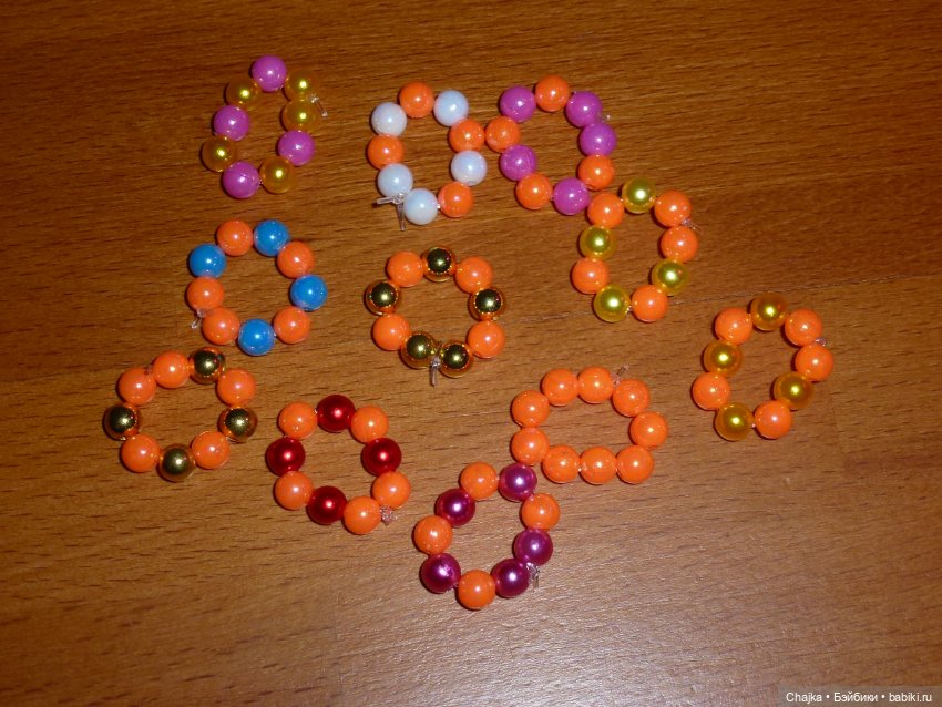 Браслеты на резинке из 9-ти бусин для кукол Kiss Me - гдр (кисс ми 19 см) (фото 6)