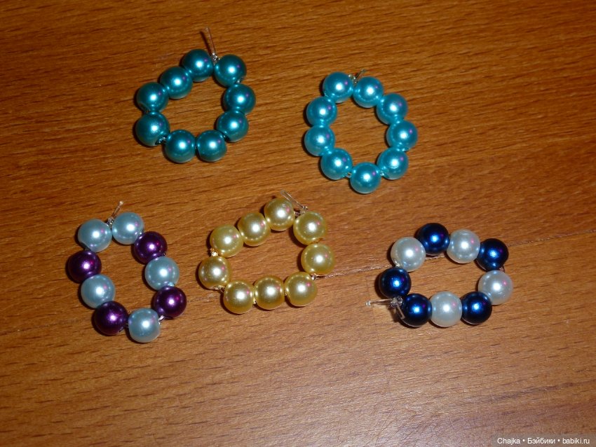 Браслеты на резинке из 9-ти бусин для кукол Paola Reina mini 21 см (фото 8)