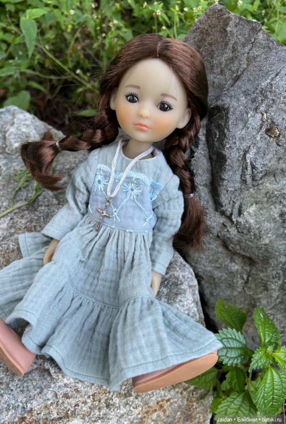 Скромница Джейн Ruby Red — Куклы Ruby Red (Руби Ред) Fashion Friends: Siblies (фото 7)