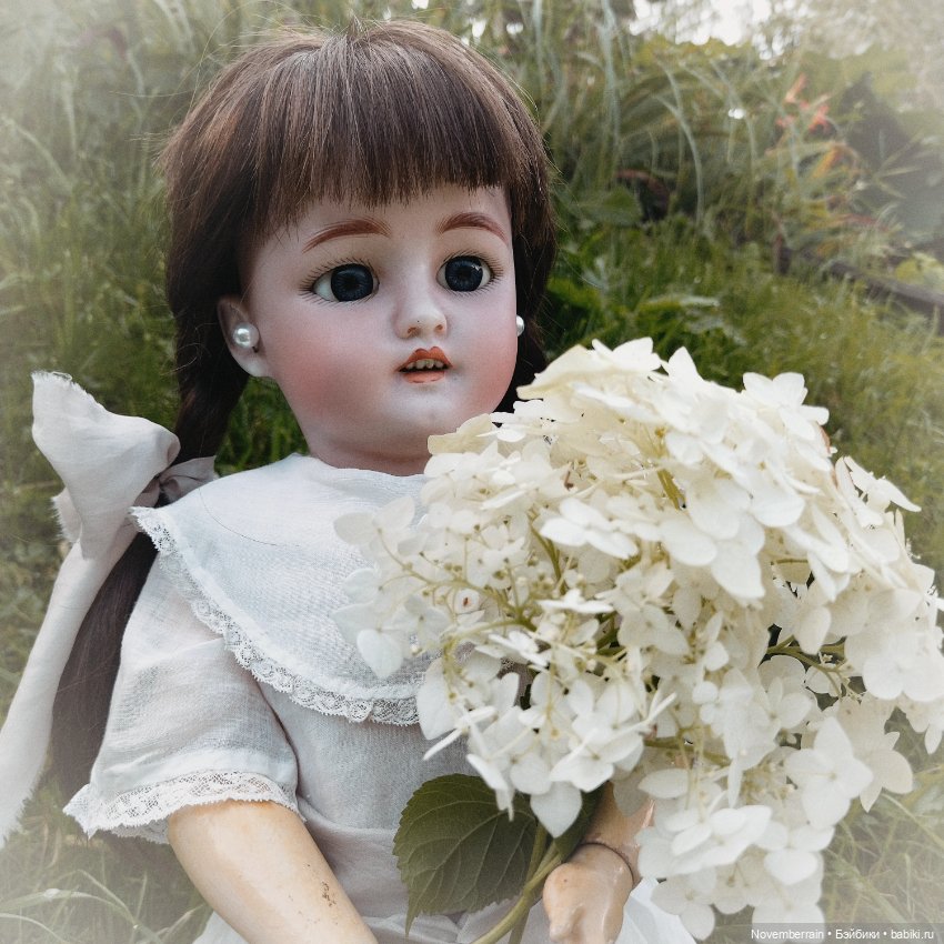 Антикварок-то я не показала