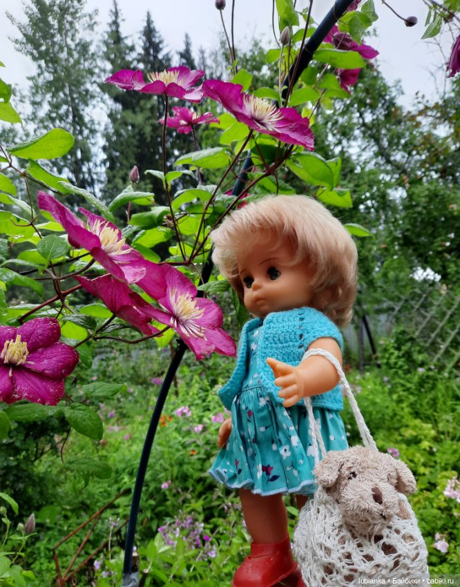 Ничего в ней нет...или есть