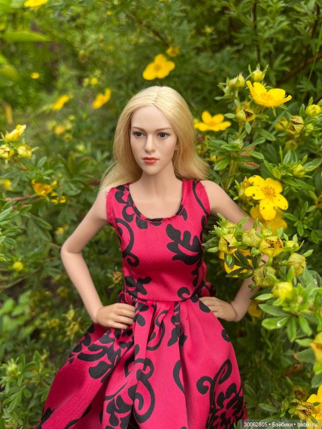 Блондинка в цветах — Куклы Phicen (TBLeague/Фицен): бесшовные тела (фото 3)