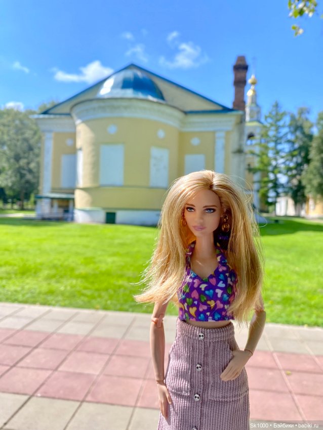 Наташа и Лина в Угличе — Коллекции игровых кукол (Playline): фото полок (фото 8)