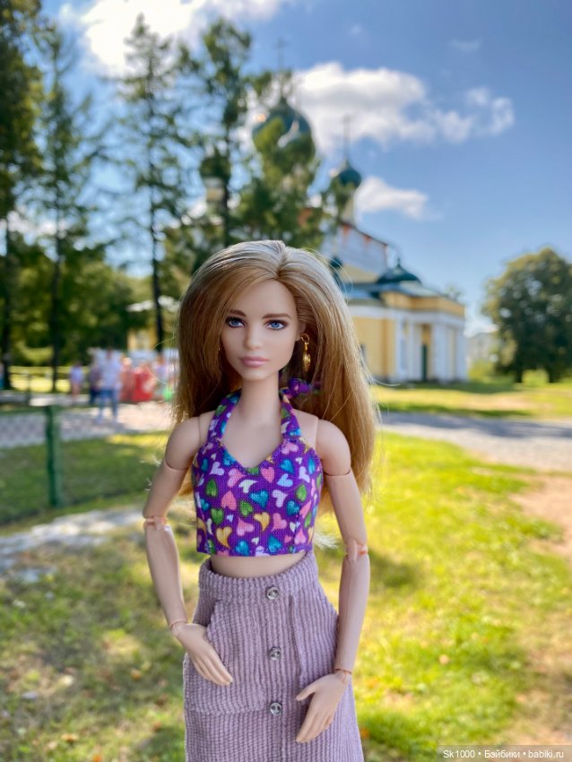 Наташа и Лина в Угличе — Коллекции игровых кукол (Playline): фото полок