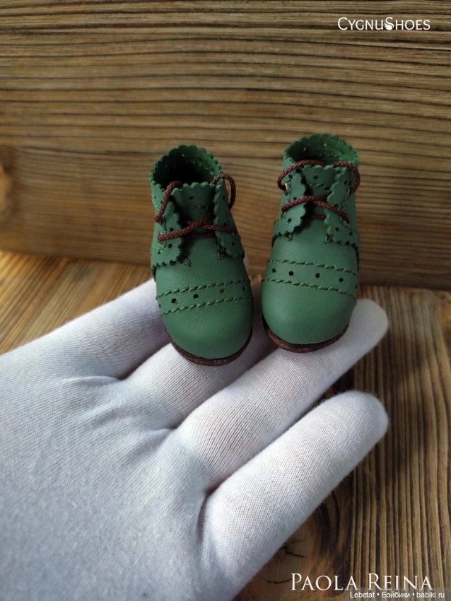 Последняя обувь для Паола Рейна .Бисерные туфельки