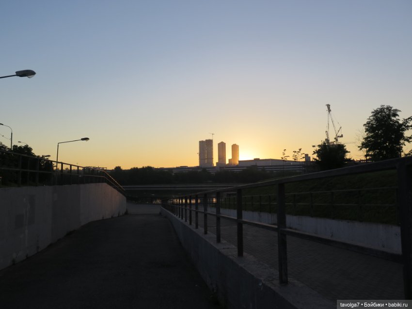 Утро у реки Дюймовочка Аским