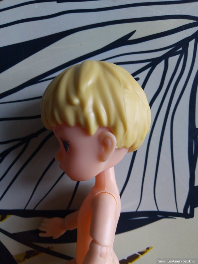 Мальчик (12,5 см) шарнирная кукла от «Funky toys»