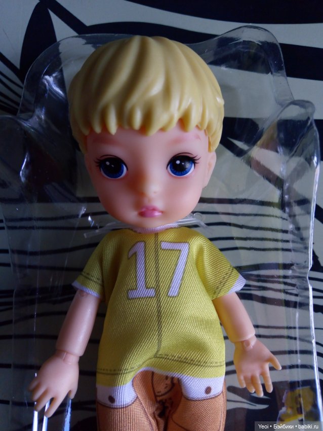 Мальчик (12,5 см) шарнирная кукла от «Funky toys» (фото 8)