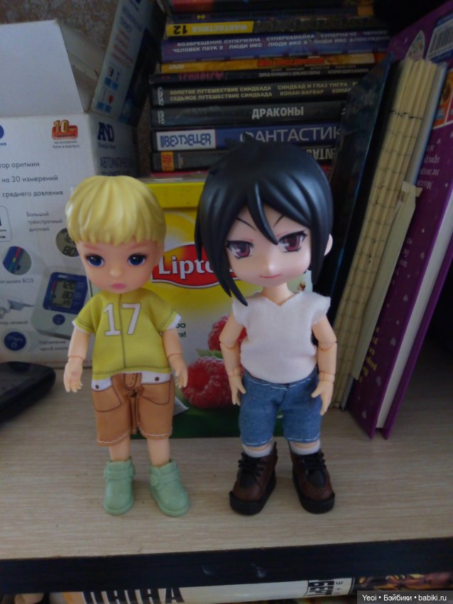 Мальчик (12,5 см) шарнирная кукла от «Funky toys»