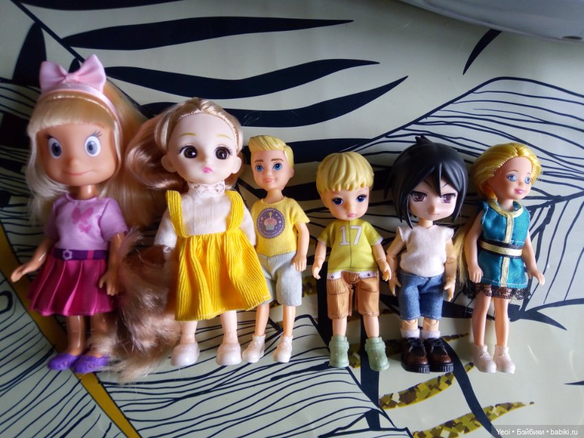 Мальчик (12,5 см) шарнирная кукла от «Funky toys»