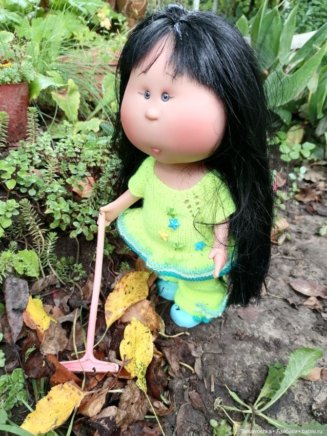 Один день на даче — Куклы Nines d'Onil (Нинес): Миа (Mia) (фото 7)