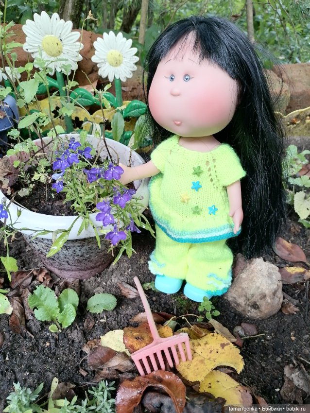 Один день на даче — Куклы Nines d'Onil (Нинес): Миа (Mia) (фото 8)