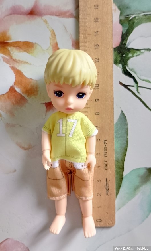 Мальчик (12,5 см) шарнирная кукла от «Funky toys»