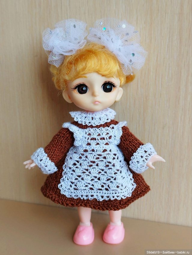 Баболечка Тея готовится в школу