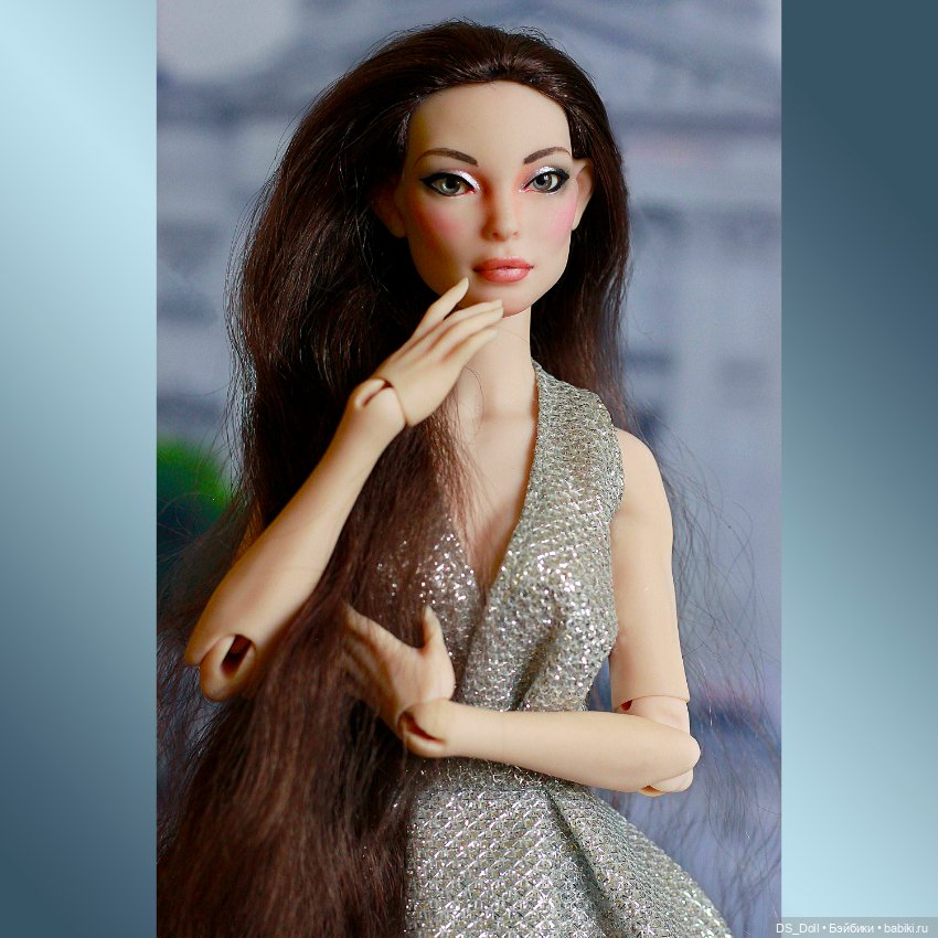 Кошка-киноактриса (1/6 размер)