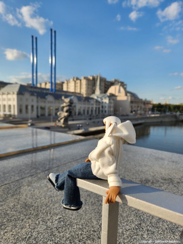 Зачем уходит лето — Экшн