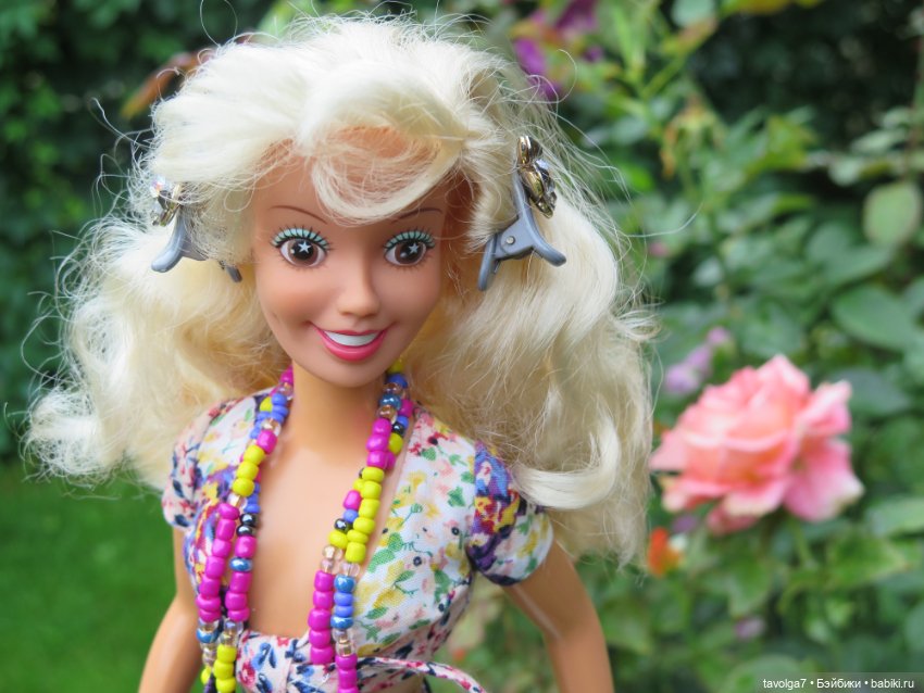 Невероятная Большая Барби от Laiko 1995 год