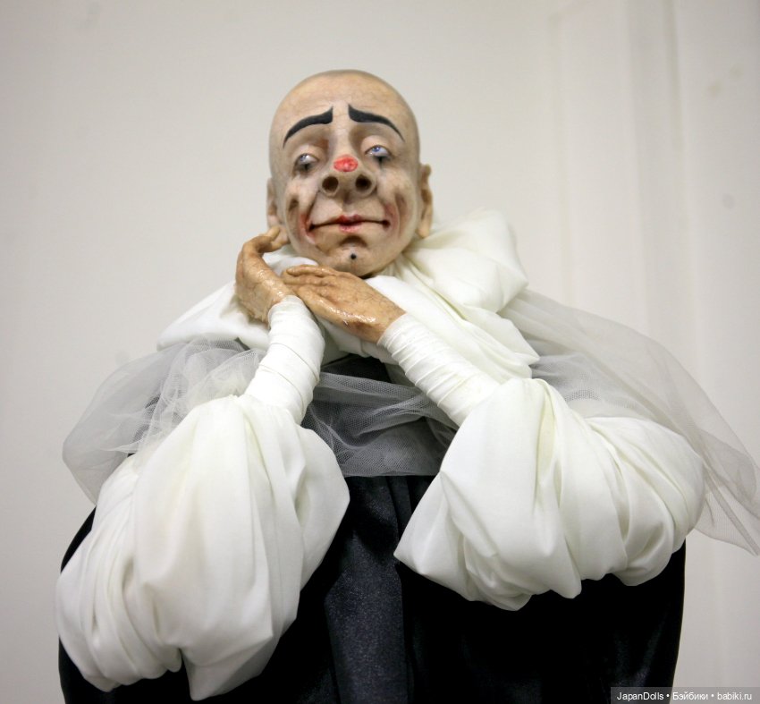 "Только раз бывает в жизни встреча" на выставке "Куклы с характером. Четвертая высота" (фото 5)