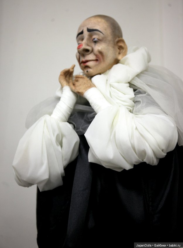 "Только раз бывает в жизни встреча" на выставке "Куклы с характером. Четвертая высота" (фото 7)