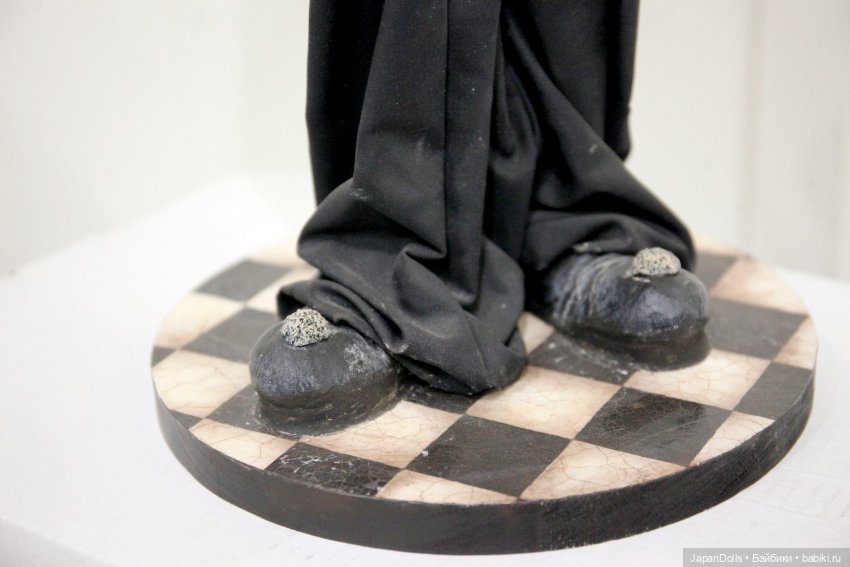 "Только раз бывает в жизни встреча" на выставке "Куклы с характером. Четвертая высота" (фото 4)