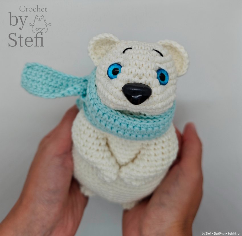 Северный мишка, вязанная игрушка